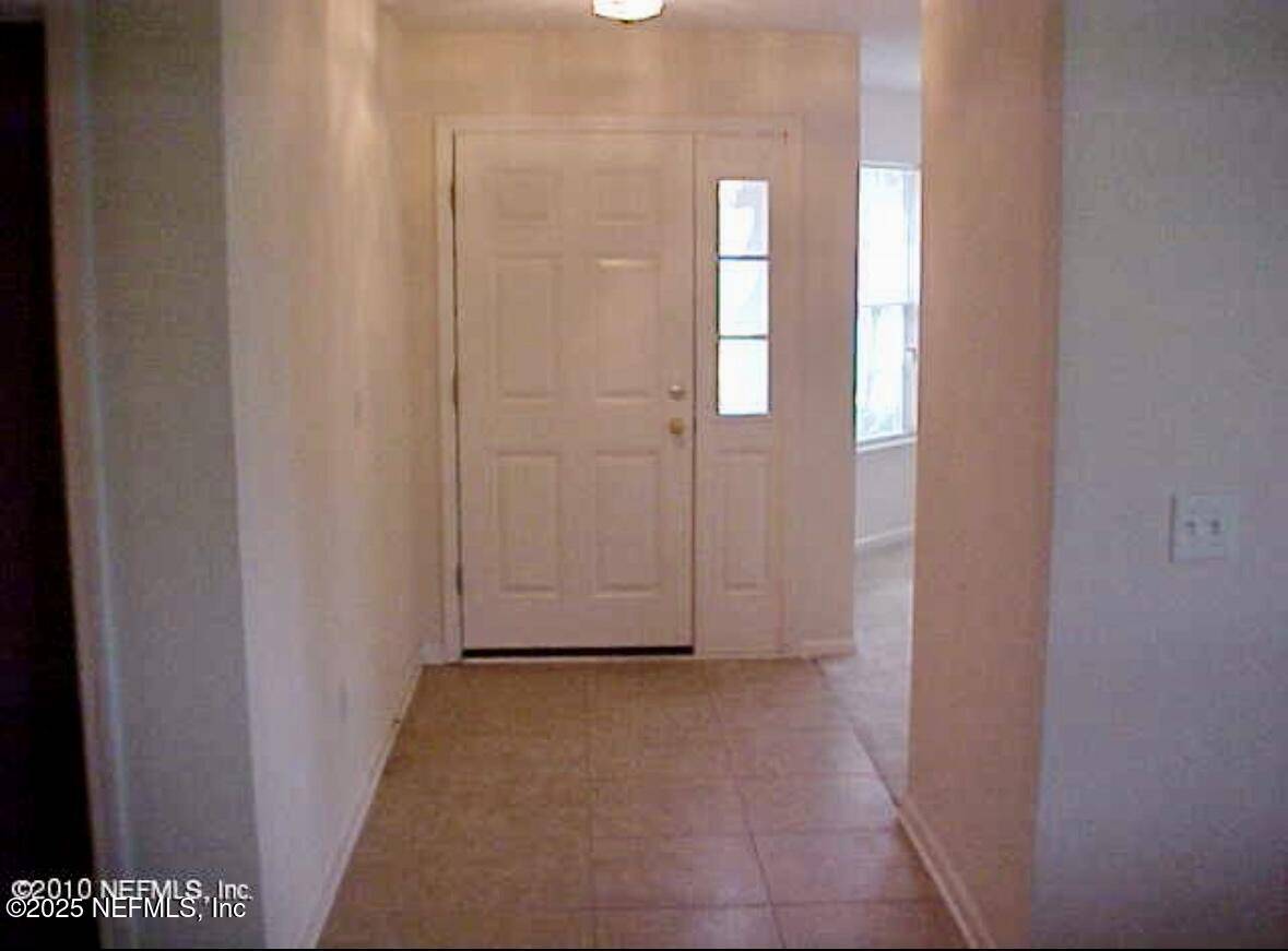 Jacksonville, FL 32226,2896 ALASKAN WAY