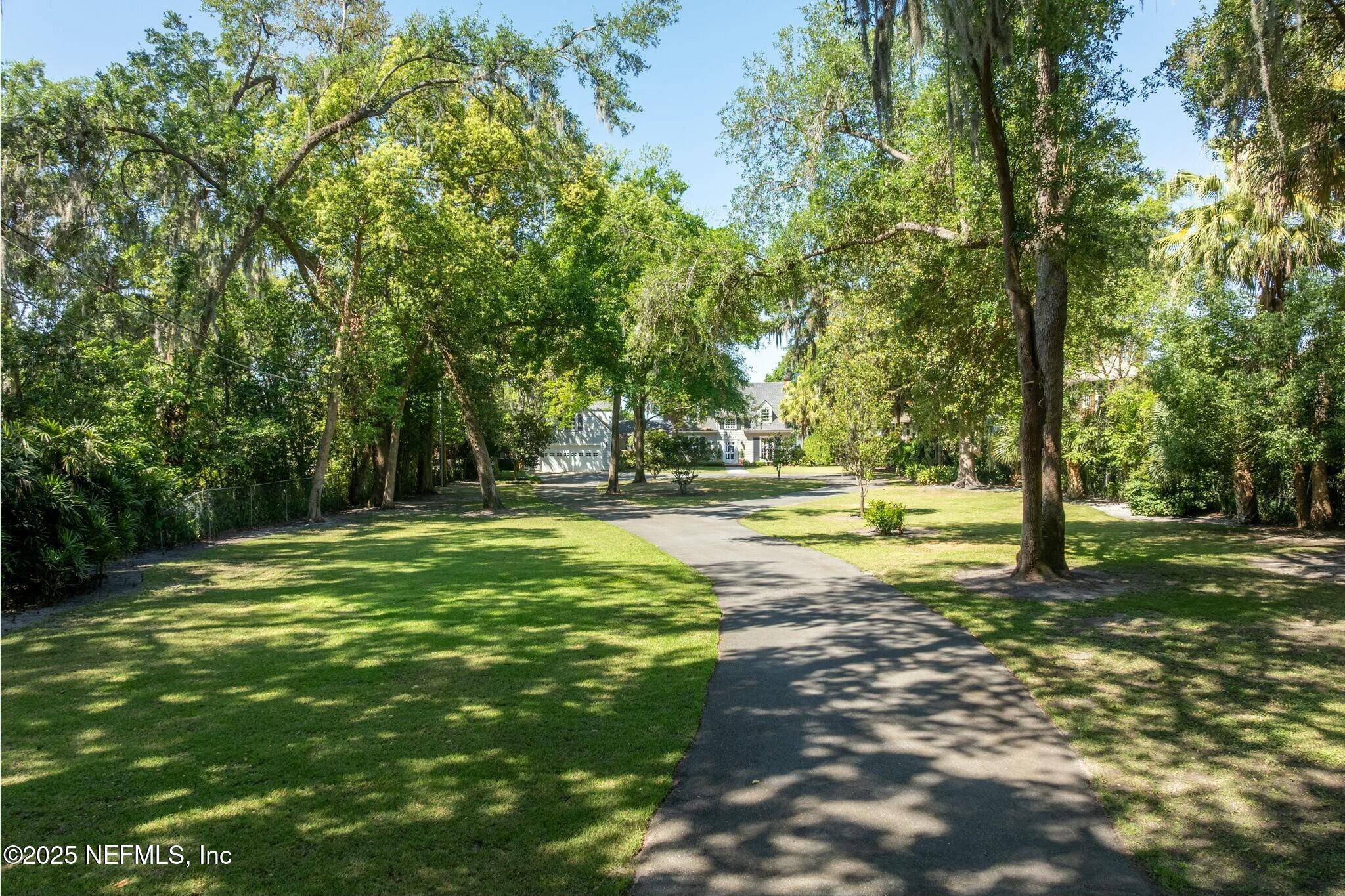 Jacksonville, FL 32207,1301 REDBUD LN