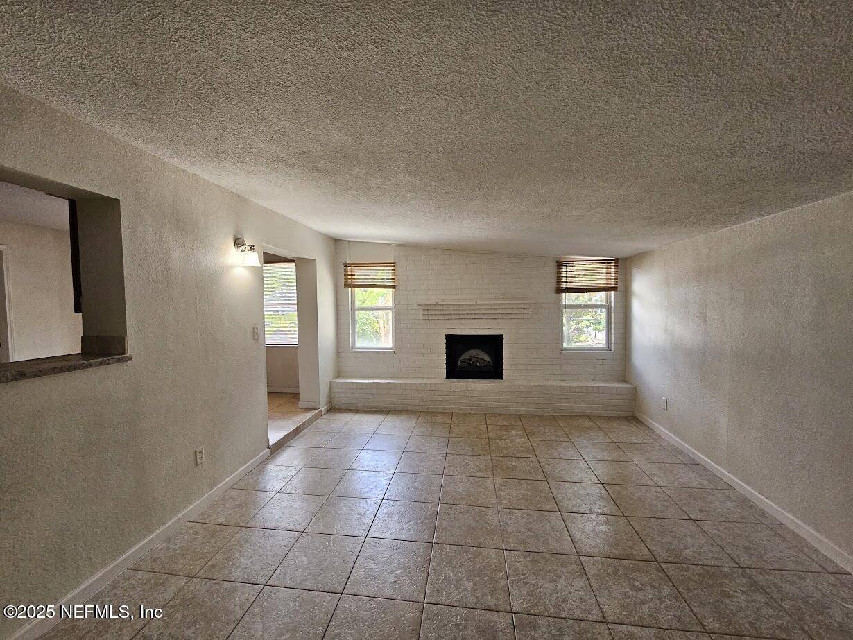 Jacksonville, FL 32250,3635 BROCKWAY RD