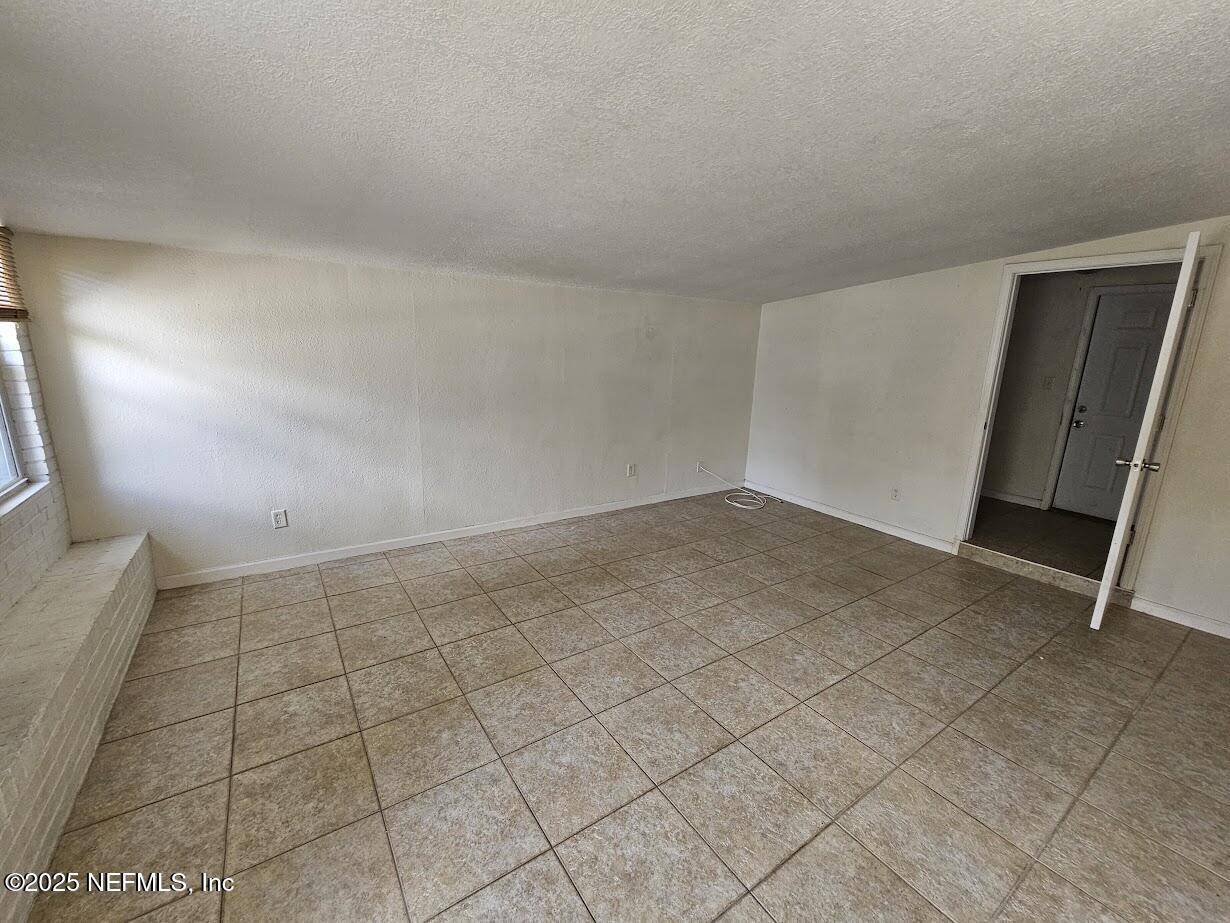 Jacksonville, FL 32250,3635 BROCKWAY RD