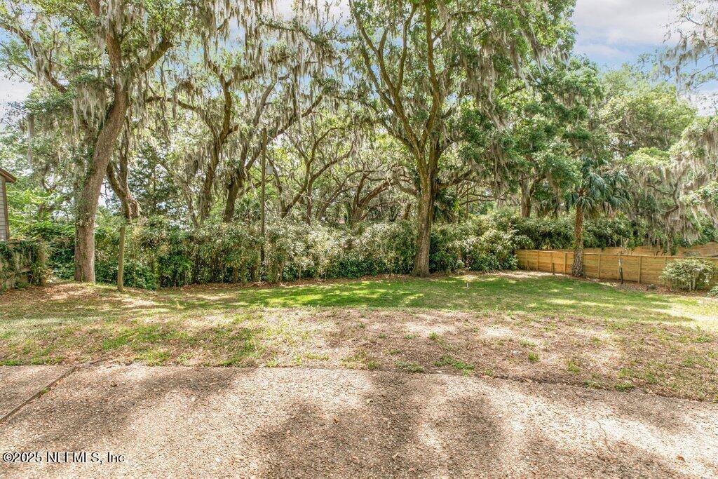 Jacksonville, FL 32277,3947 SARAH BROOKE CT