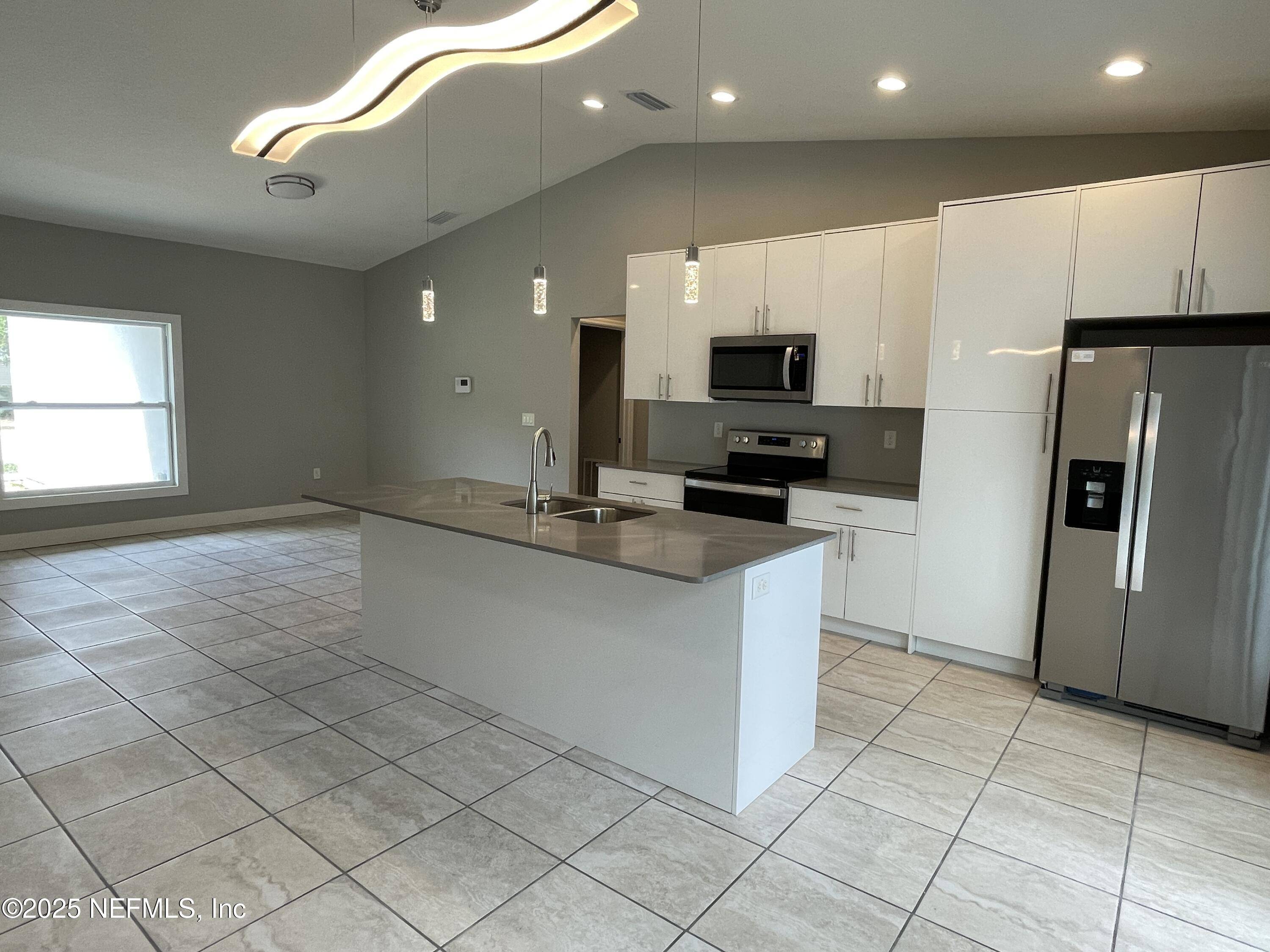 Debary, FL 32713,242 DIRKSEN DR