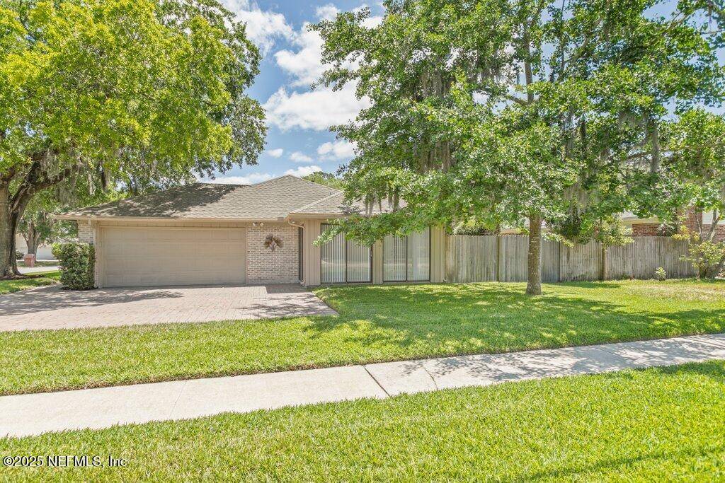 Jacksonville, FL 32217,4302 SPOON HOLLOW LN