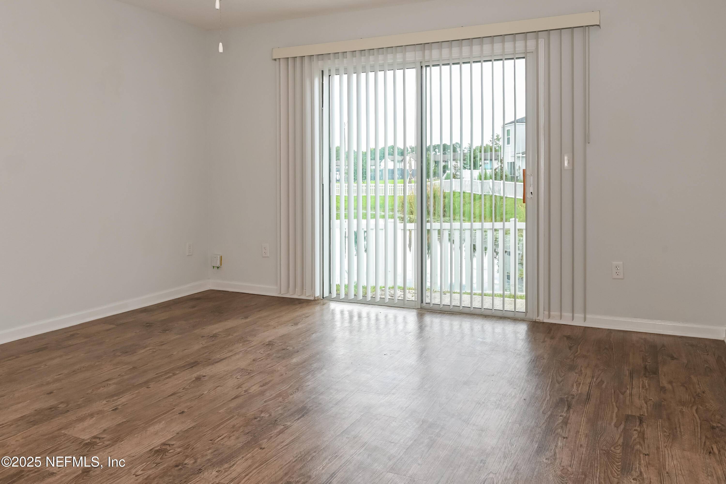 Jacksonville, FL 32216,553 EISEMAN WAY