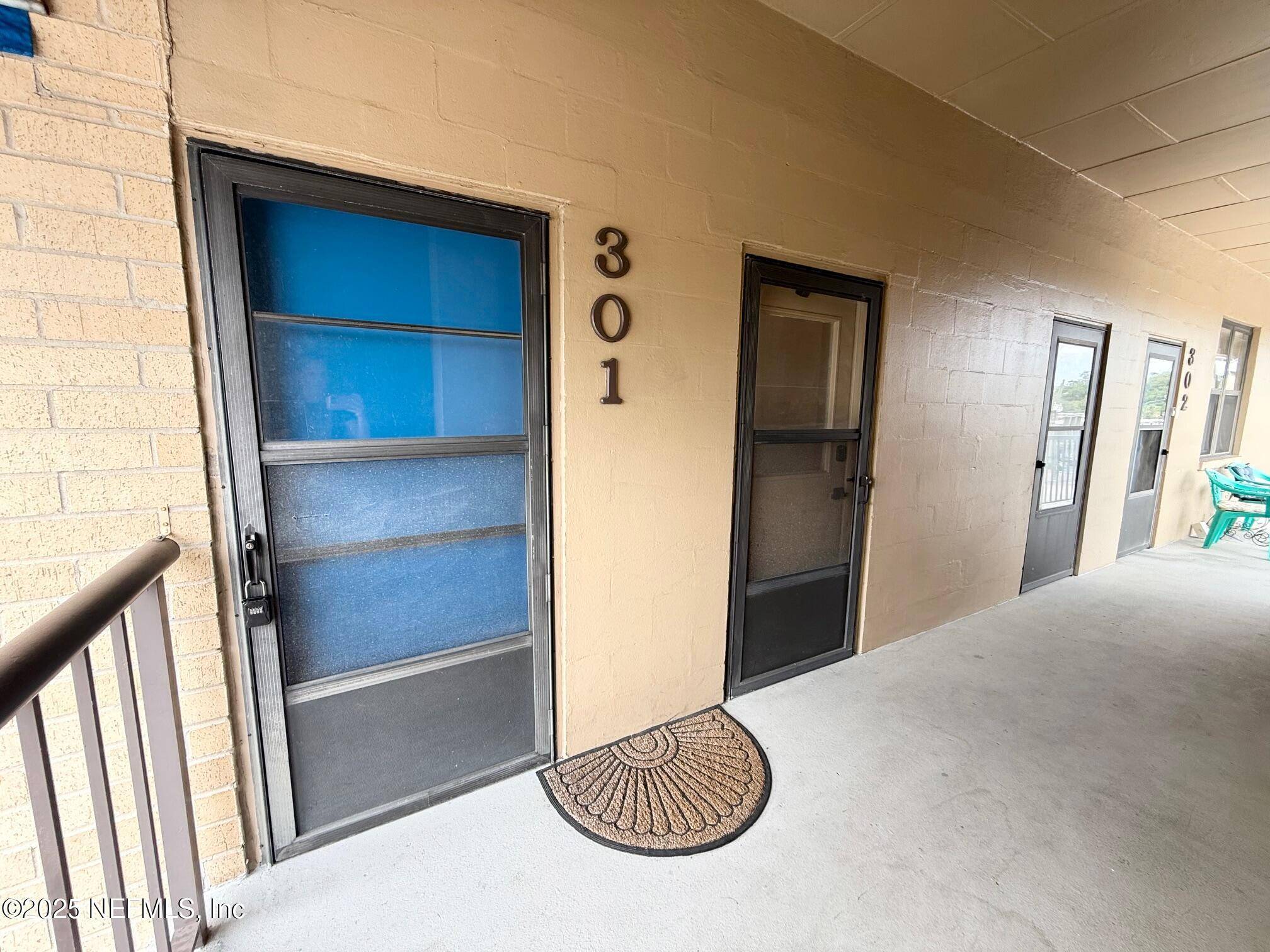 Jacksonville, FL 32207,4975 SAN JOSE BLVD #301