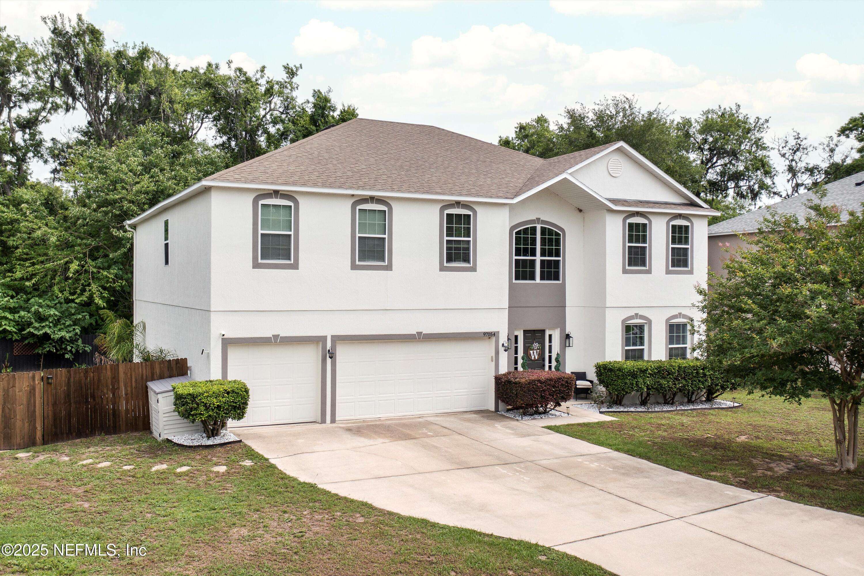 Yulee, FL 32097,97054 Huntington CT