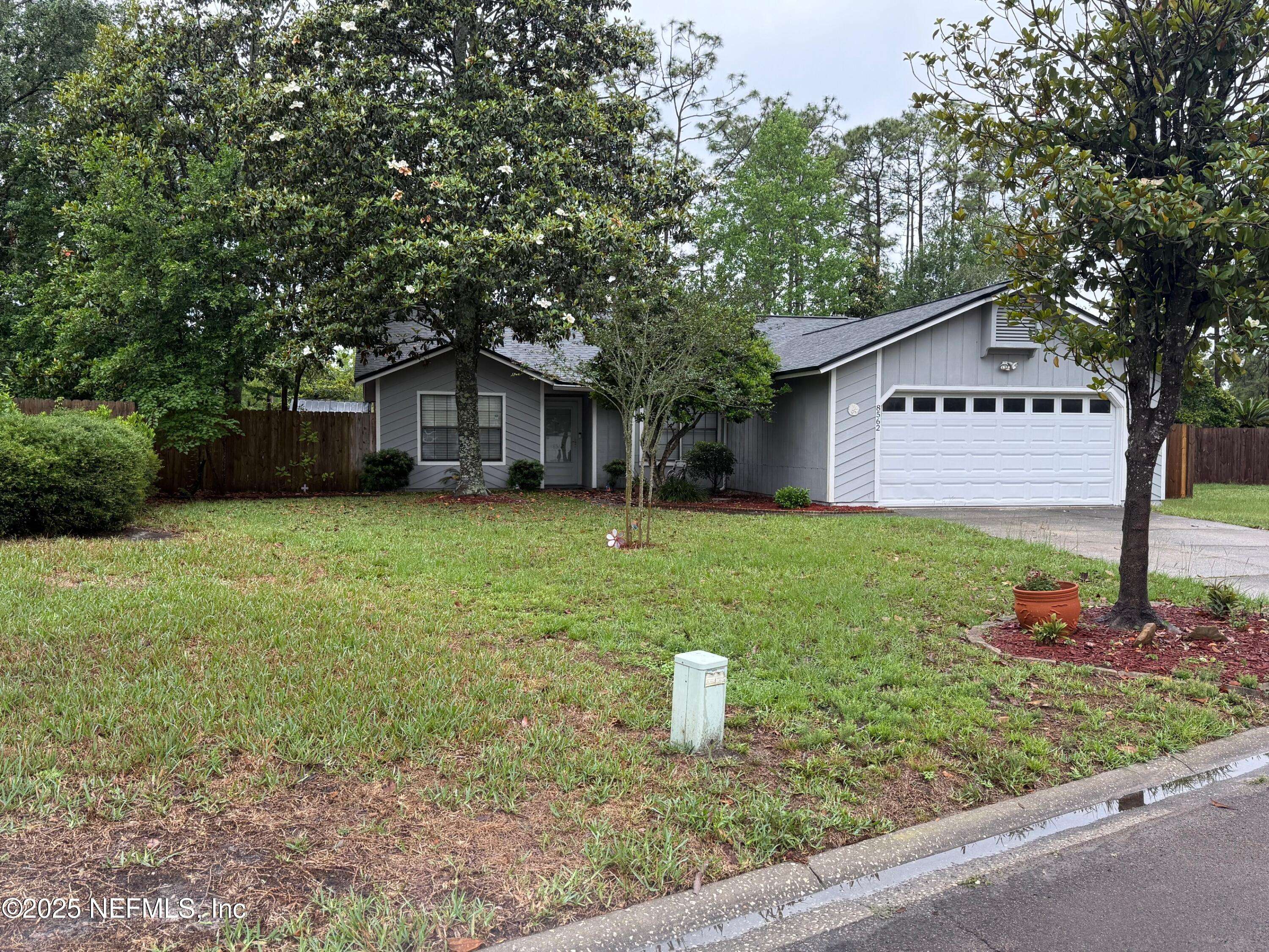 Jacksonville, FL 32244,8562 ECHORIDGE CT
