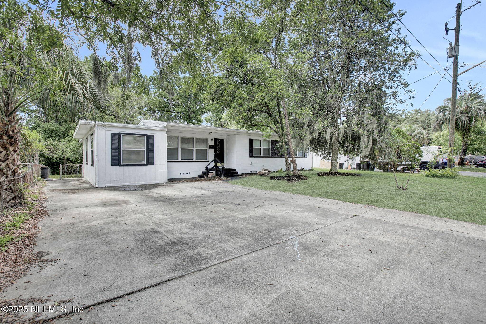Jacksonville, FL 32210,3733 CAMBAY PL