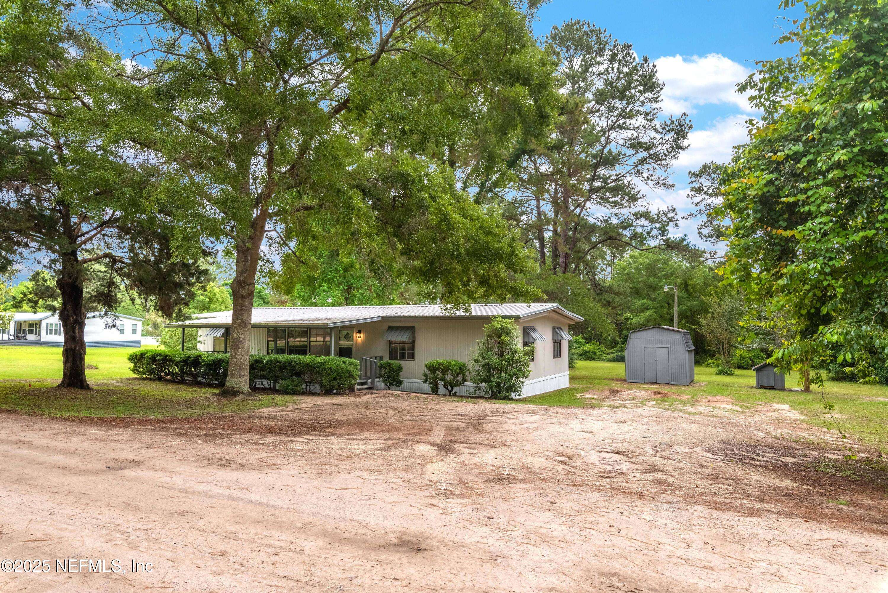 Glen St. Mary, FL 32040,11196 WESTSIDE LOOP