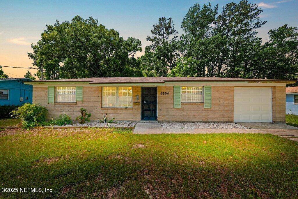 Jacksonville, FL 32208,4504 LINCREST DR S
