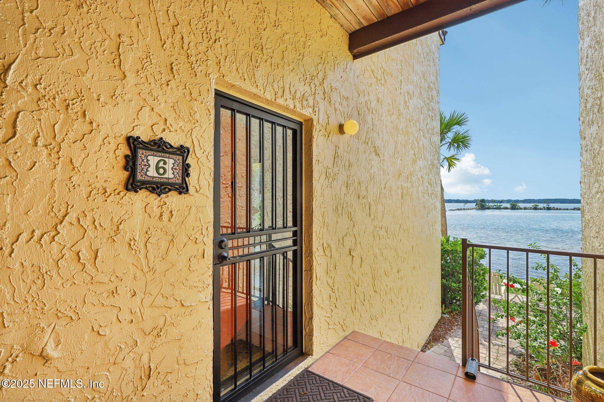 Orange Park, FL 32073,2201 ASTOR ST #6