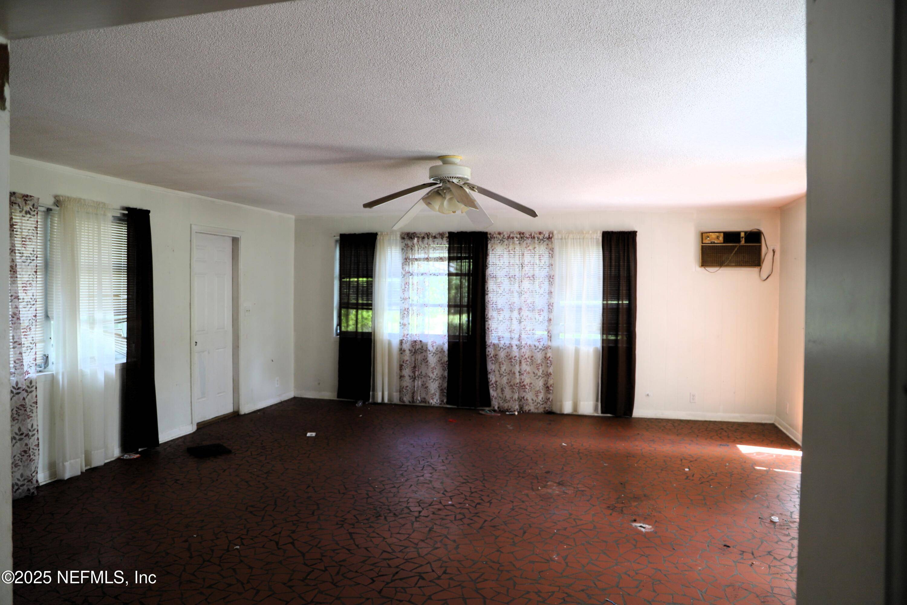 Hawthorne, FL 32640,21514 SE 69TH AVE