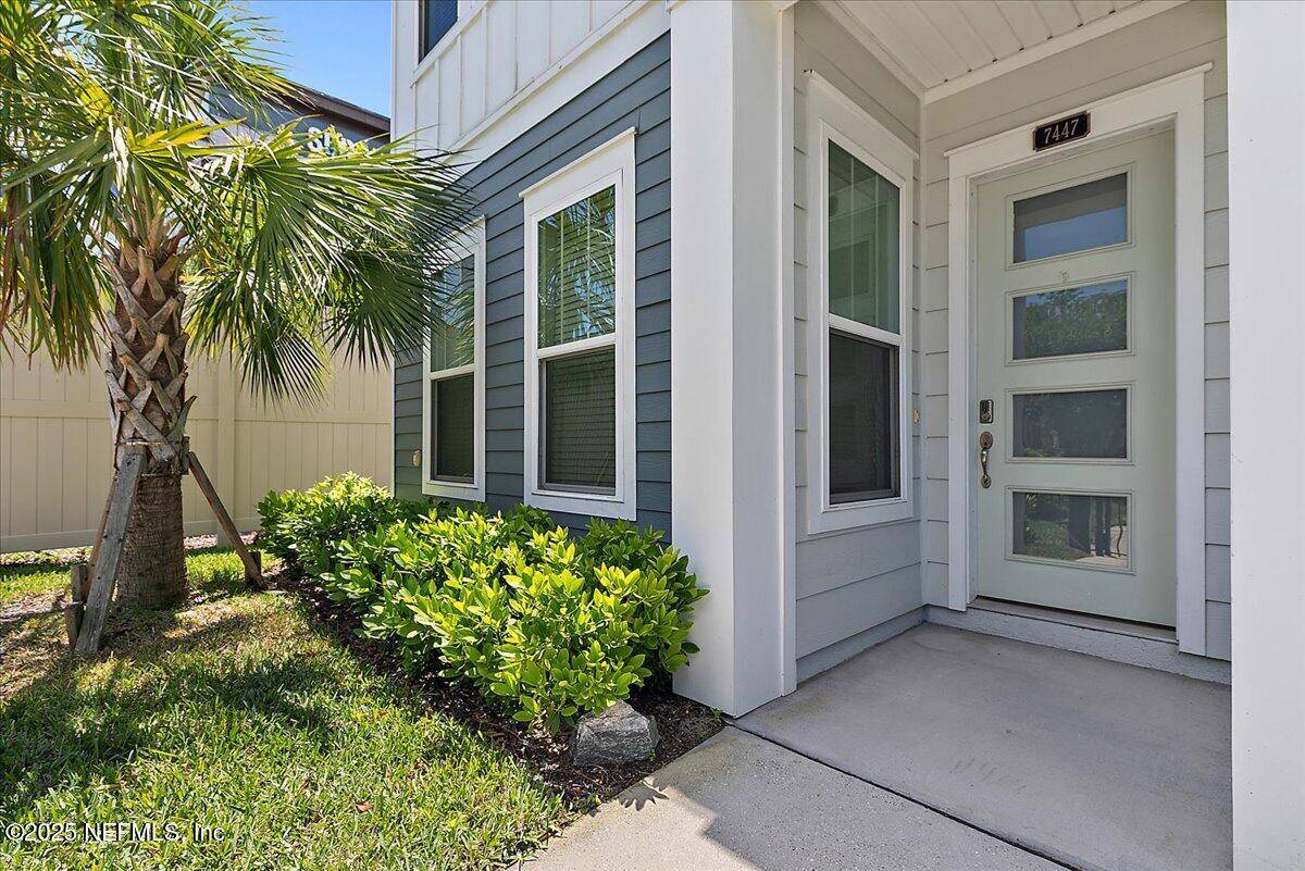 Jacksonville, FL 32256,7447 LOGGERHEAD CT