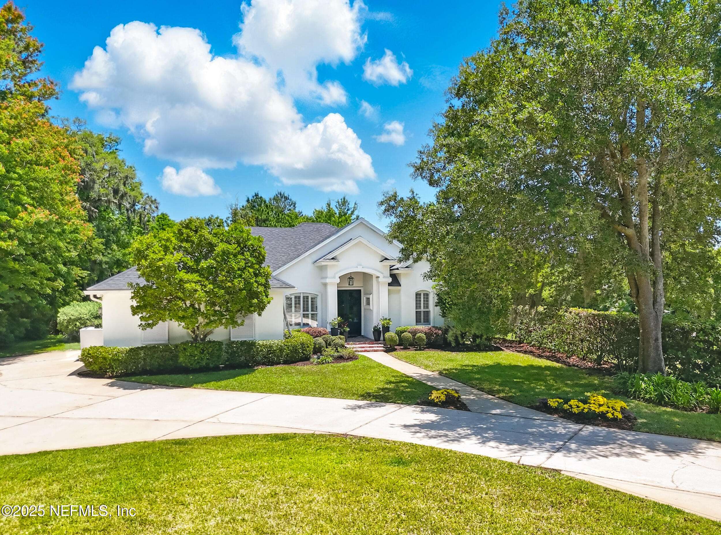 Ponte Vedra Beach, FL 32082,150A N ROSCOE BLVD