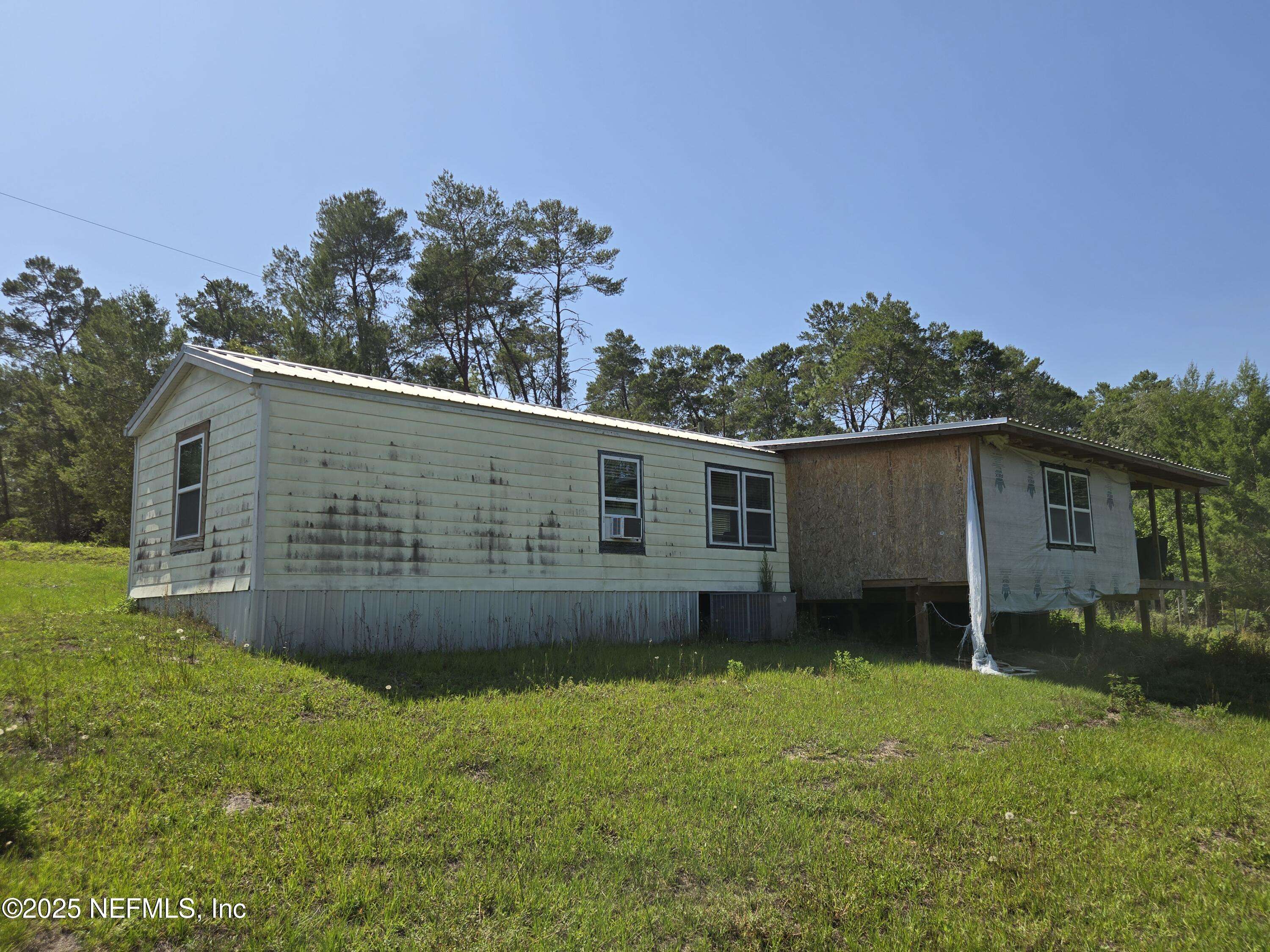 Pomona Park, FL 32181,130 MAGNOLIA ST