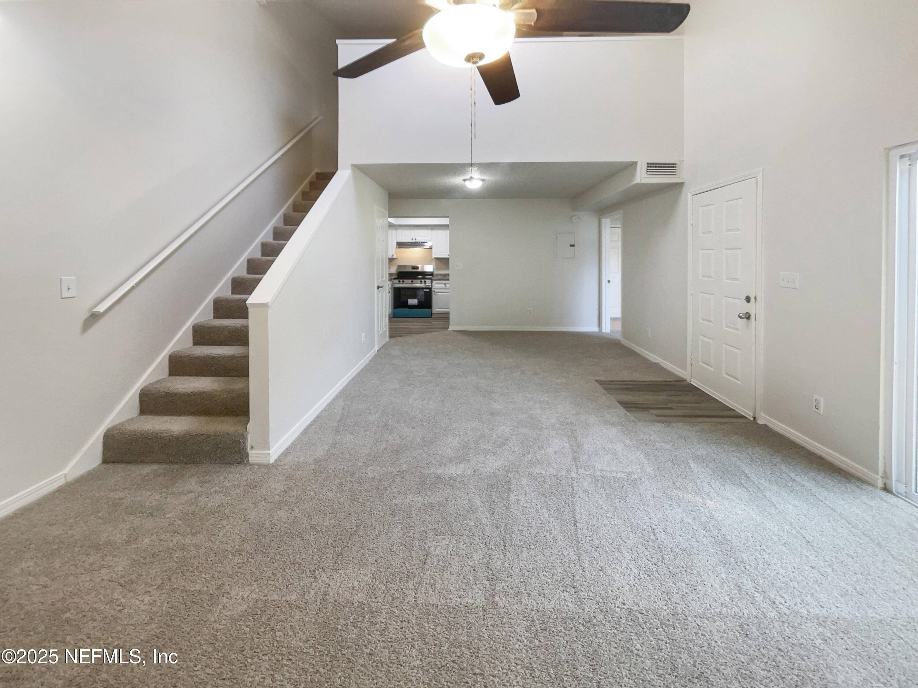 Jacksonville, FL 32233,102 COURAGEOUS CT N #102