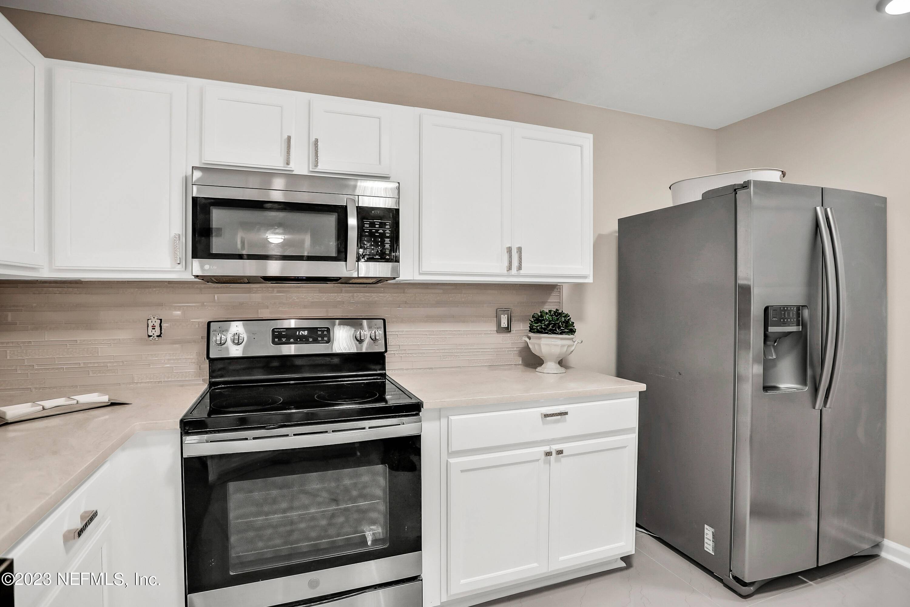 Jacksonville, FL 32224,13715 RICHMOND PARK DR N #1103