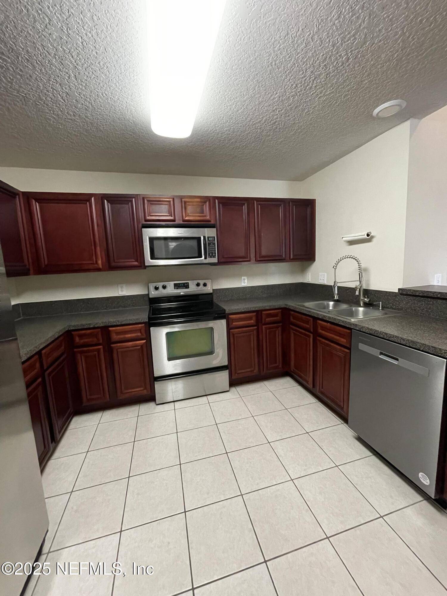 Jacksonville, FL 32244,6965 ORTEGA WOODS DR #6-9