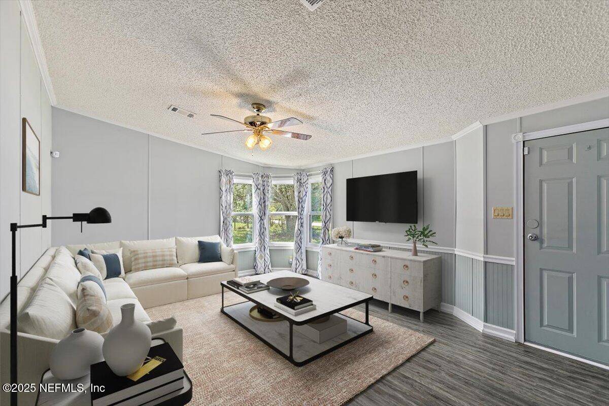 Satsuma, FL 32189,118 FRONTIER DR