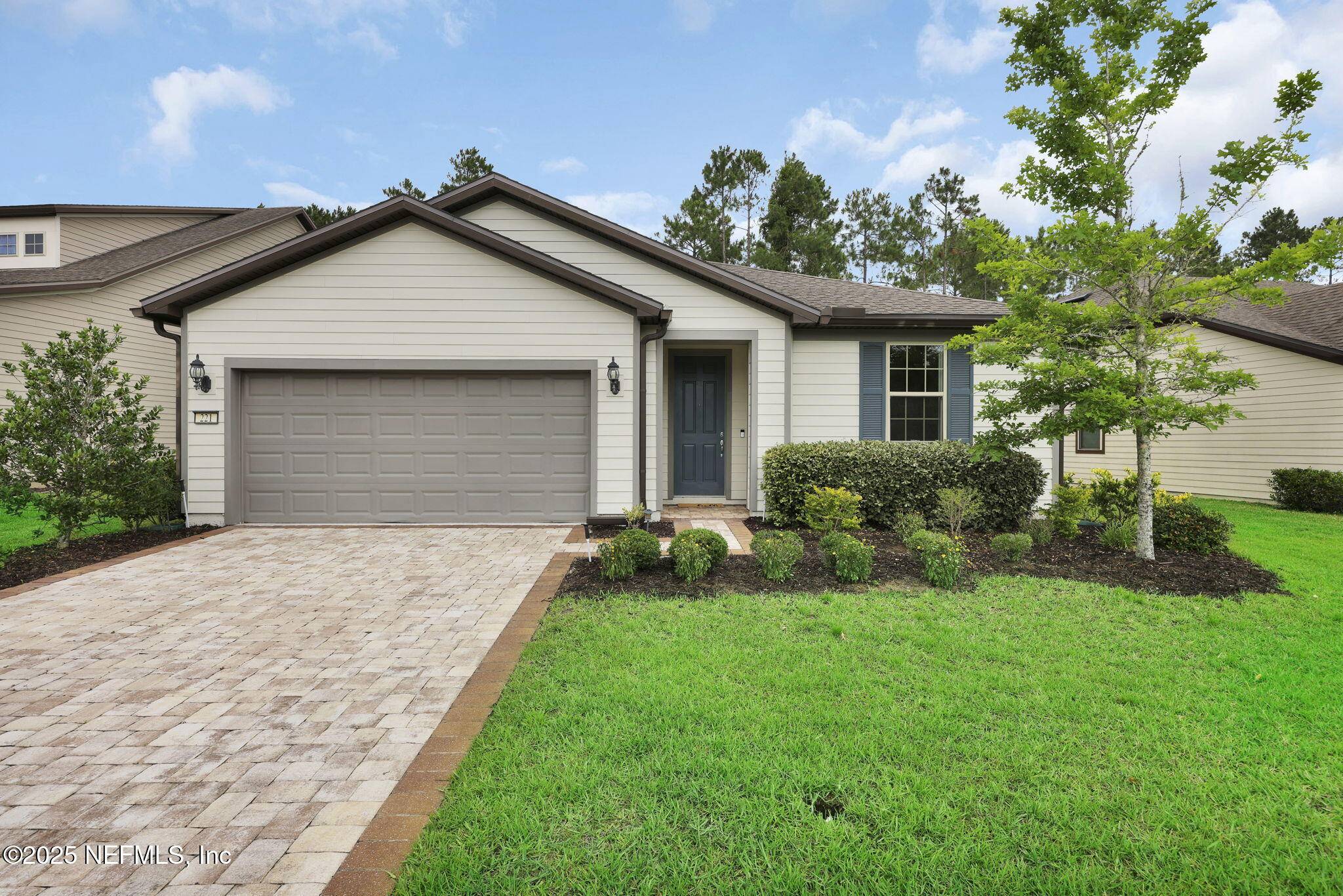 St. Augustine, FL 32095,221 BROOMSEDGE CIR