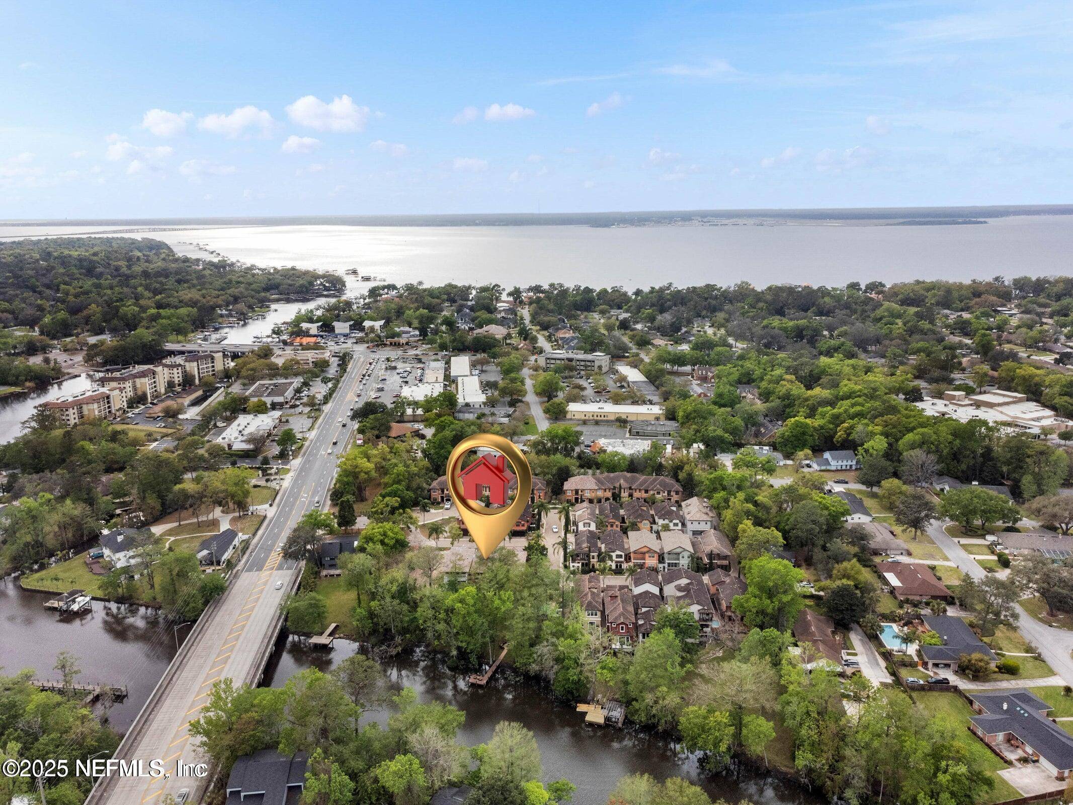 Jacksonville, FL 32217,8861 AMALFI CT