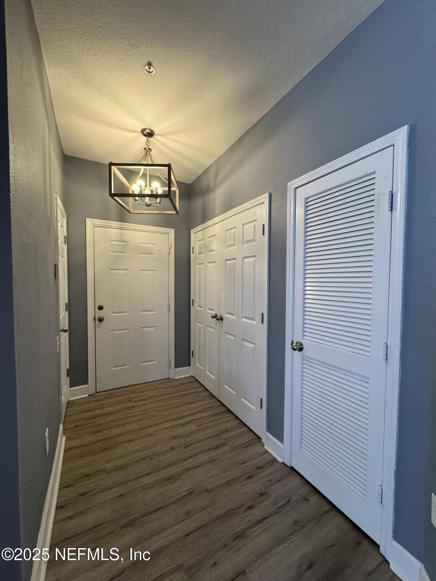 Jacksonville, FL 32256,10550 BAYMEADOWS RD #409