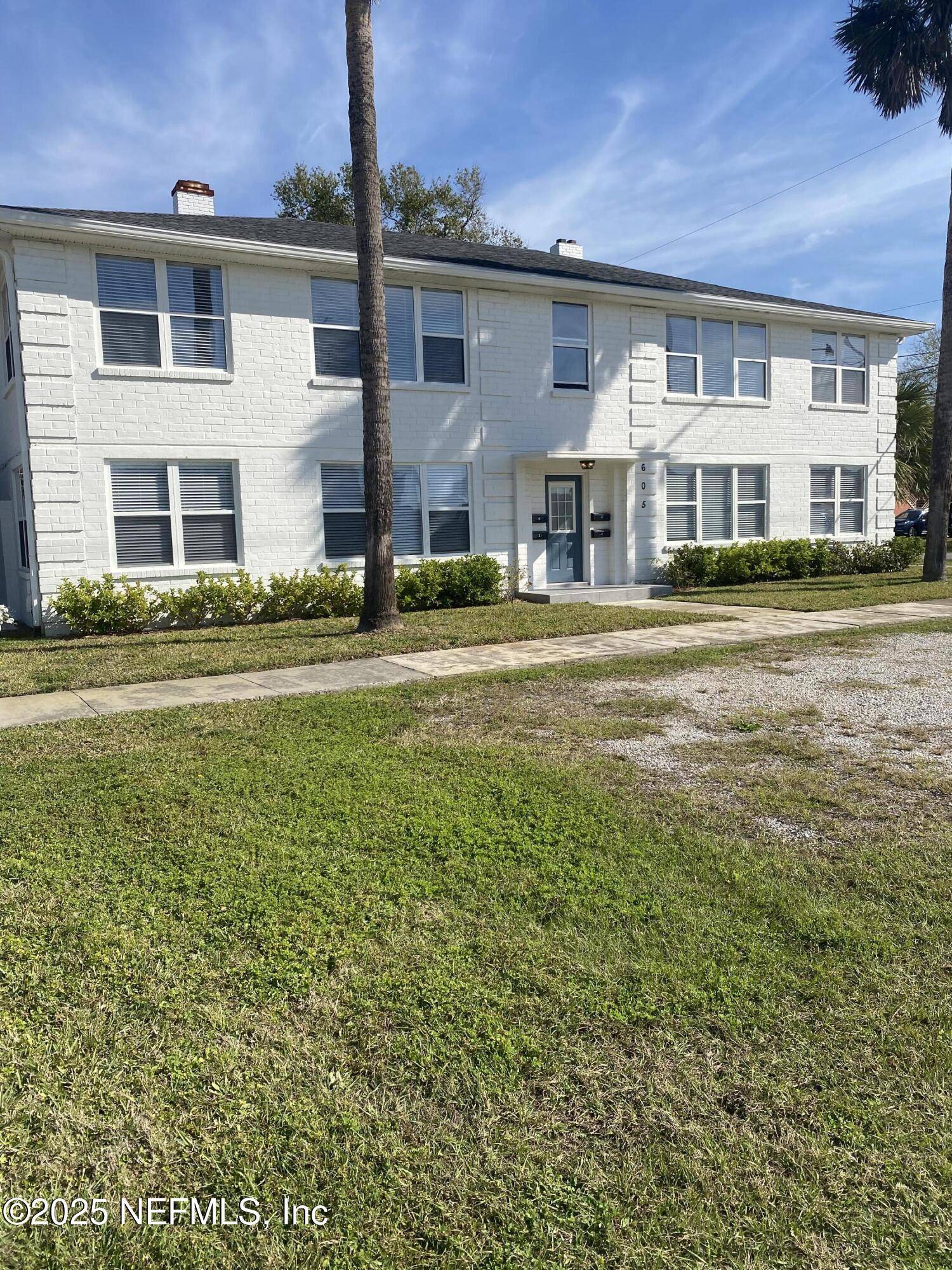 Jacksonville Beach, FL 32250,605 2ND AVE N #3