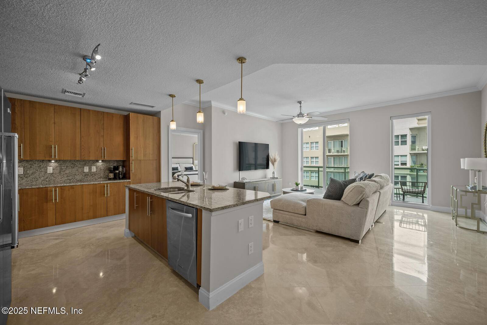 Jacksonville, FL 32207,1431 RIVERPLACE BLVD #2603