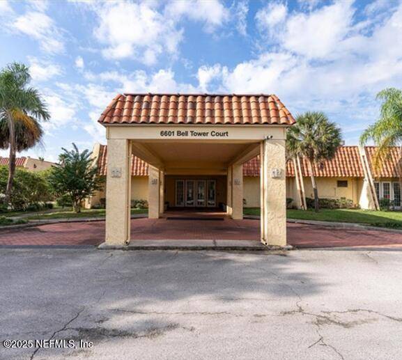 Jacksonville, FL 32217,3916 CORRIDA CT #5