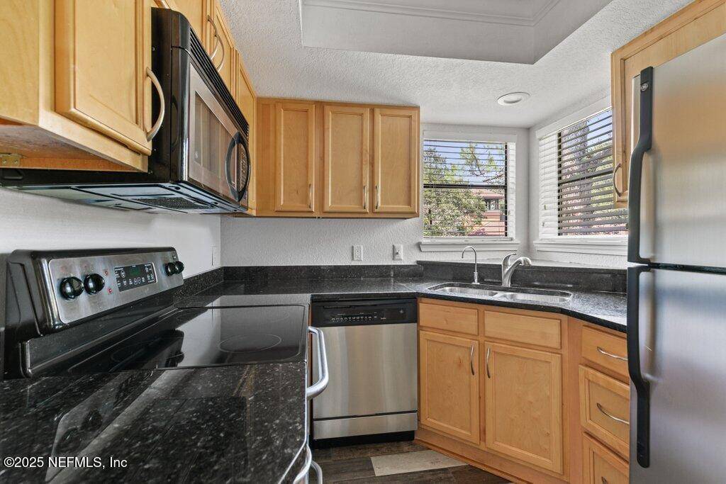Ponte Vedra Beach, FL 32082,833 SHORELINE CIR