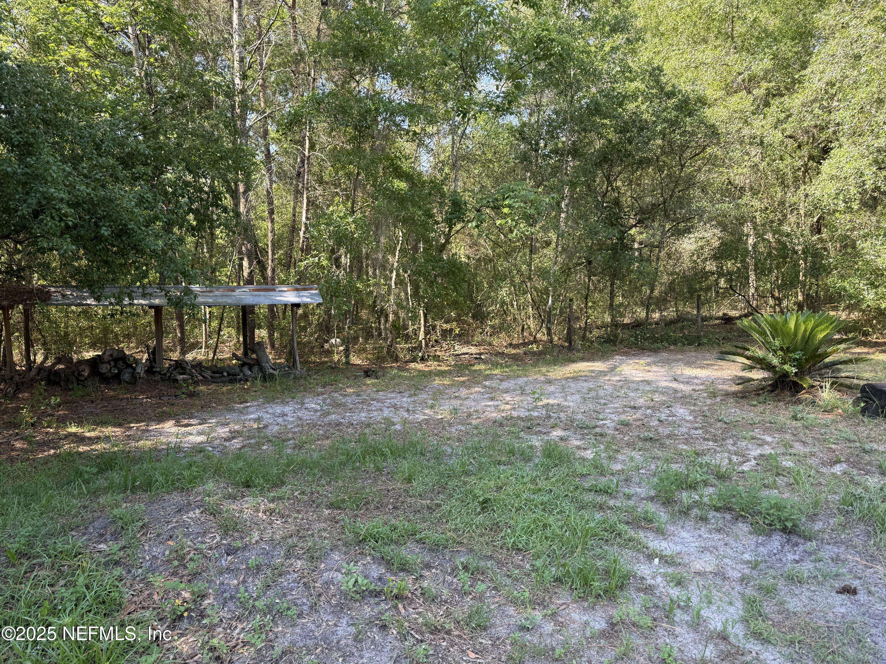 Pomona Park, FL 32181,219 BEECHER SPRINGS RD