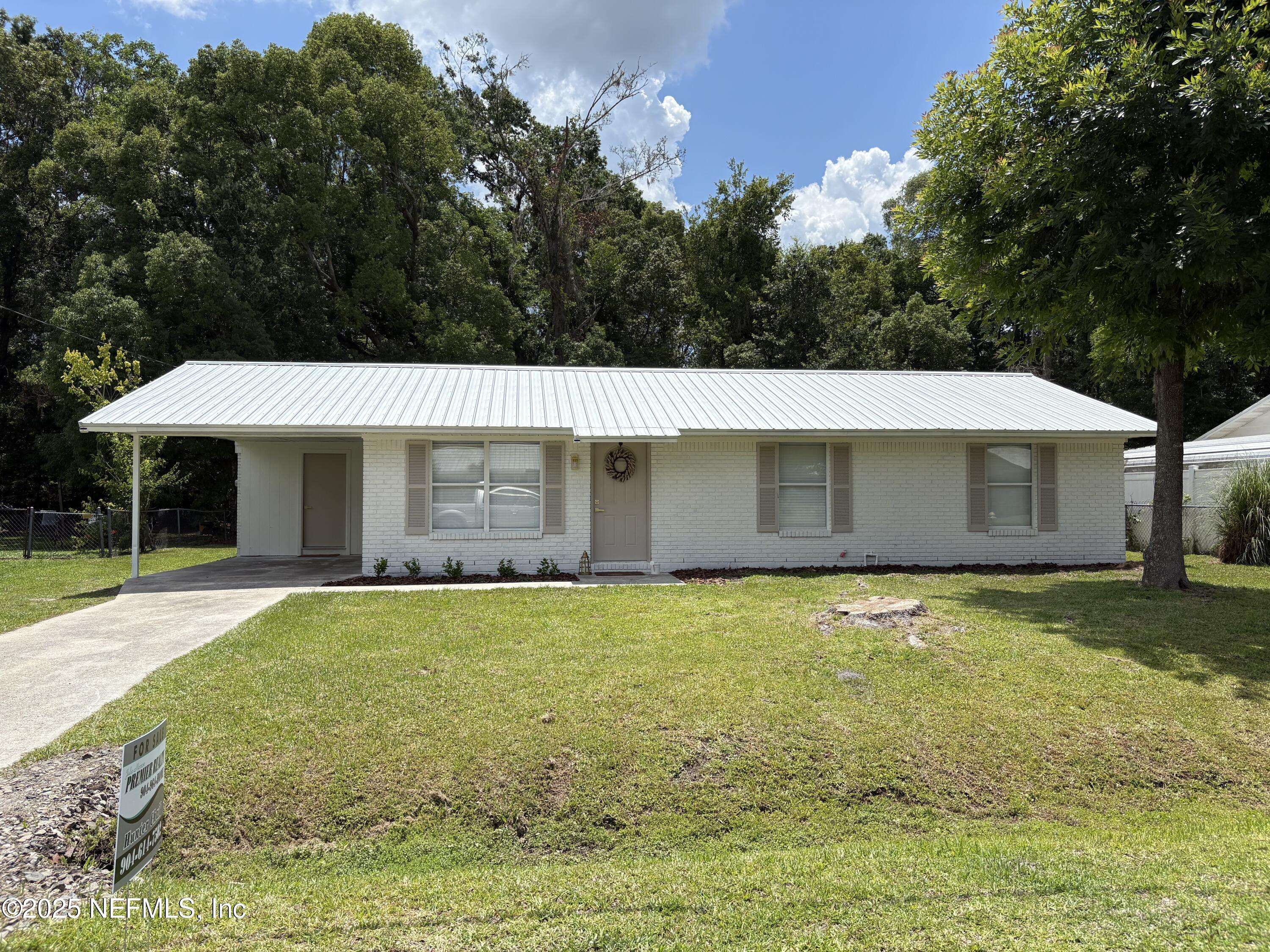 Starke, FL 32091,1002 N THOMPSON ST
