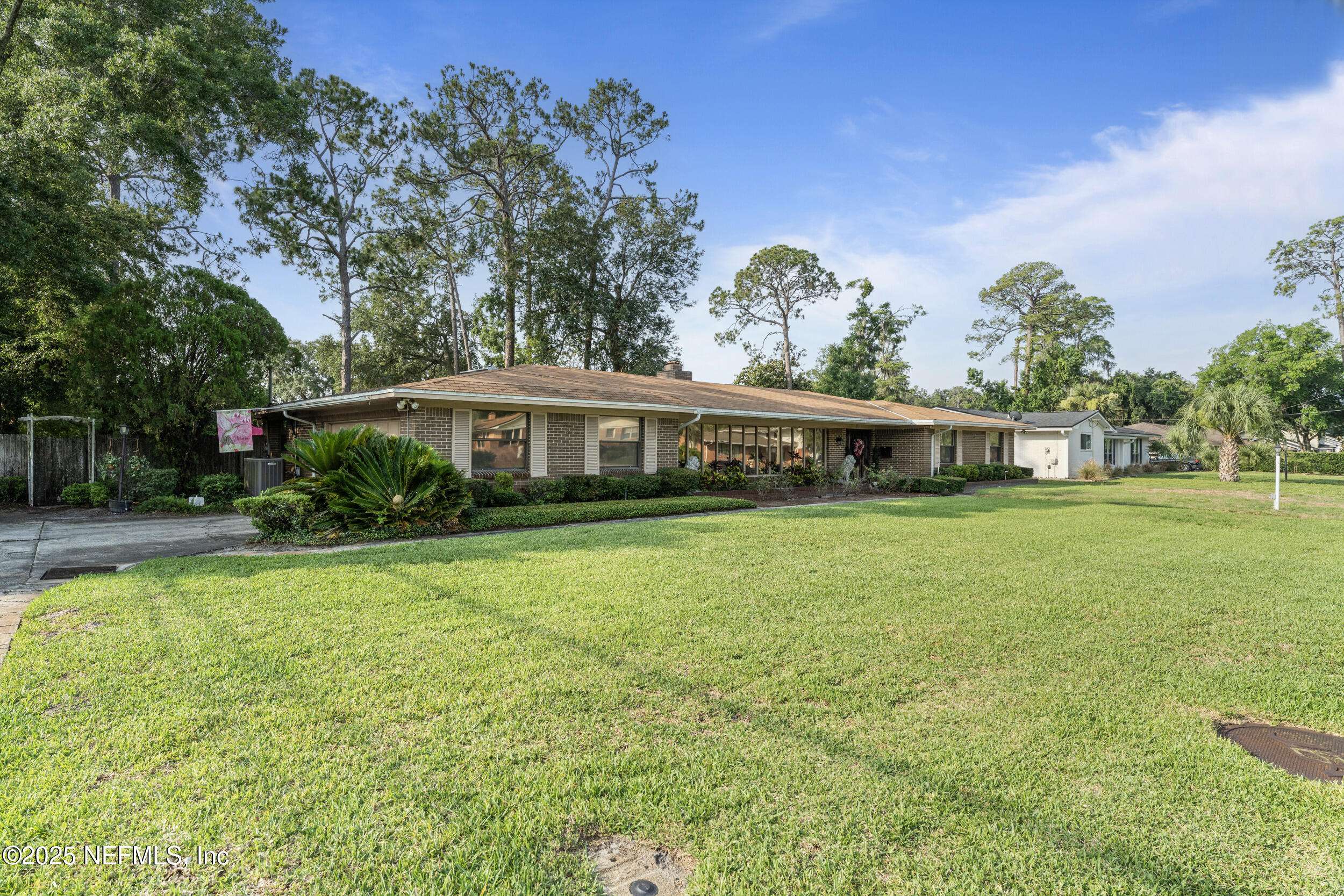 Jacksonville, FL 32217,2364 SMULLIAN TRL S