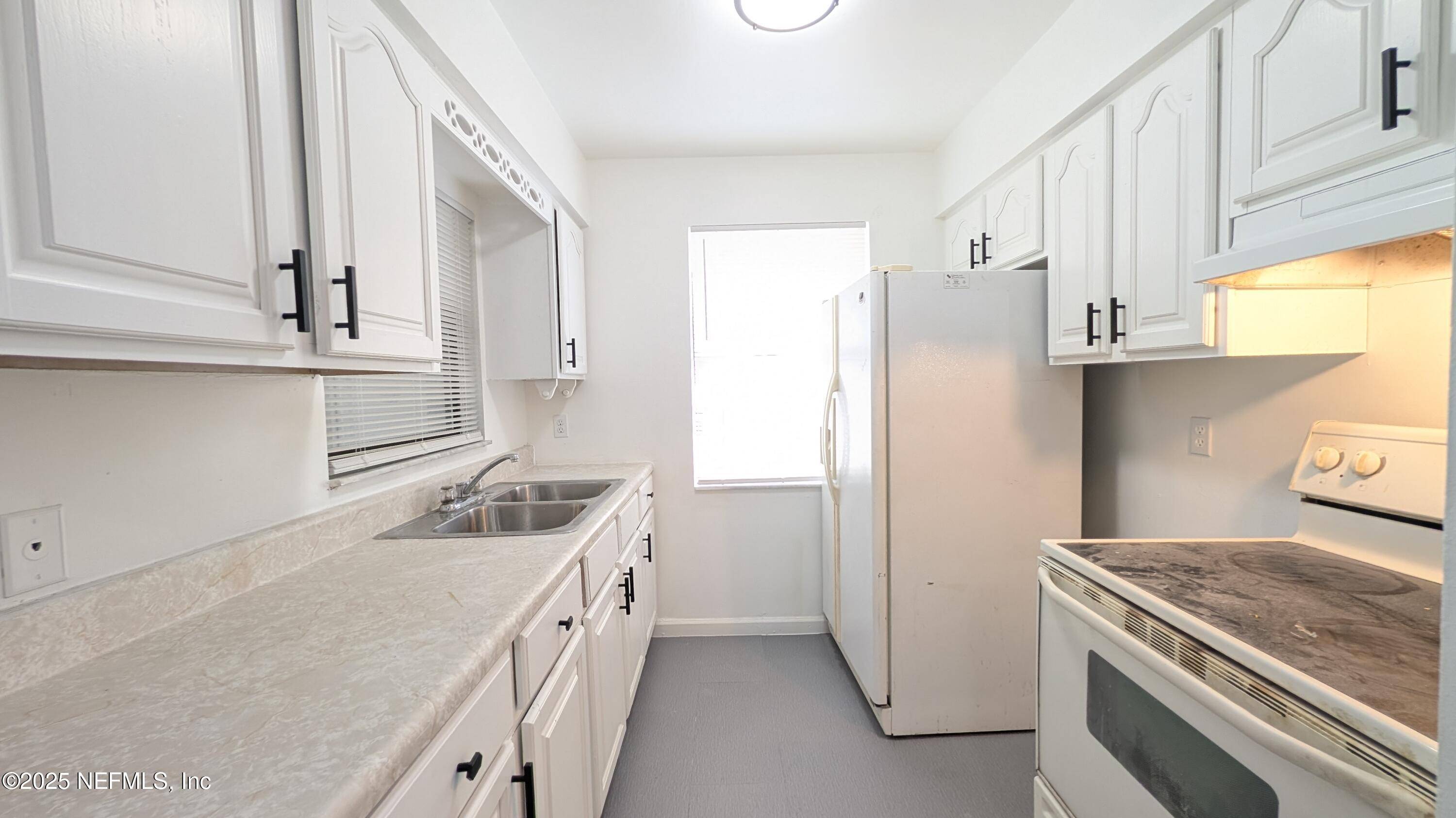 Green Cove Springs, FL 32043,462 SALLY ST