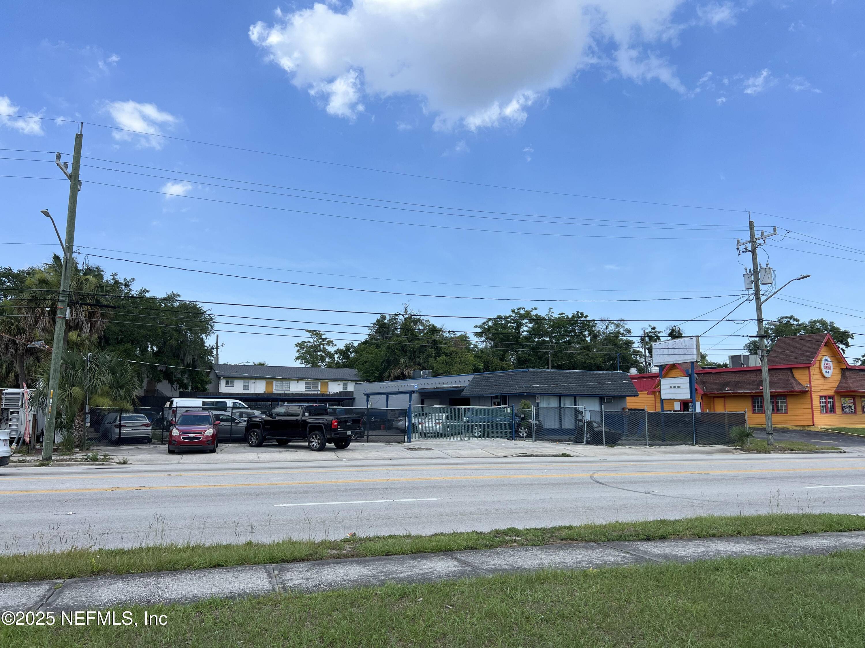 Jacksonville, FL 32211,949 N ARLINGTON RD