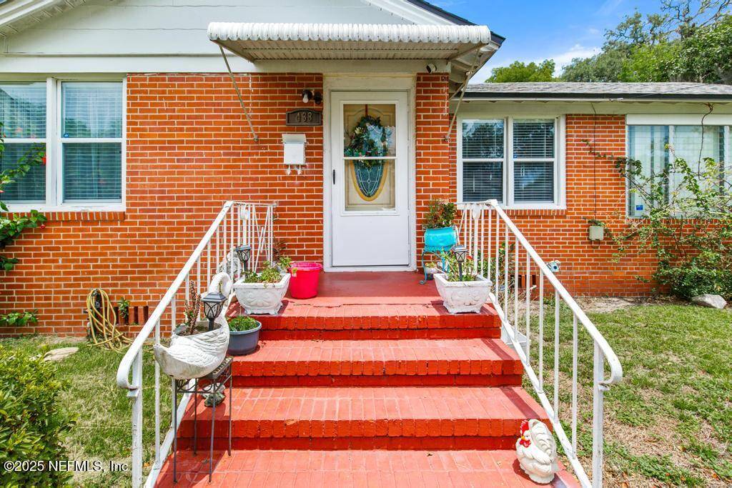 Jacksonville, FL 32208,433 W 70TH ST