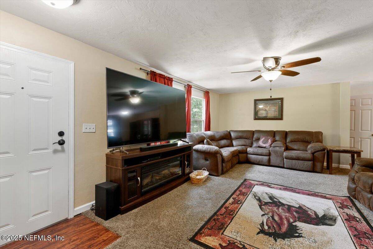 Middleburg, FL 32068,4621 ALLIGATOR BLVD