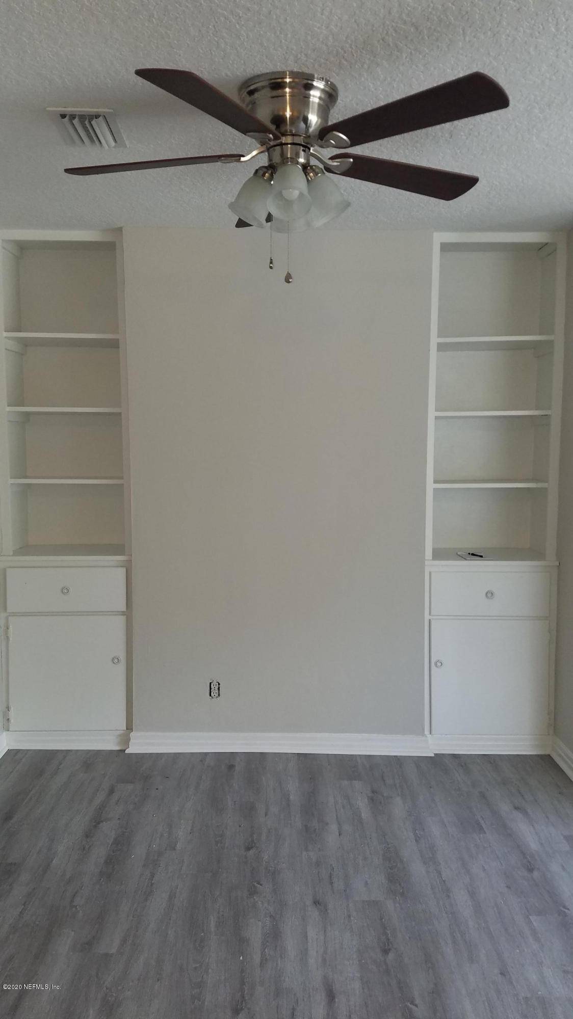 Jacksonville, FL 32207,3411 HENDRICKS AVE #3