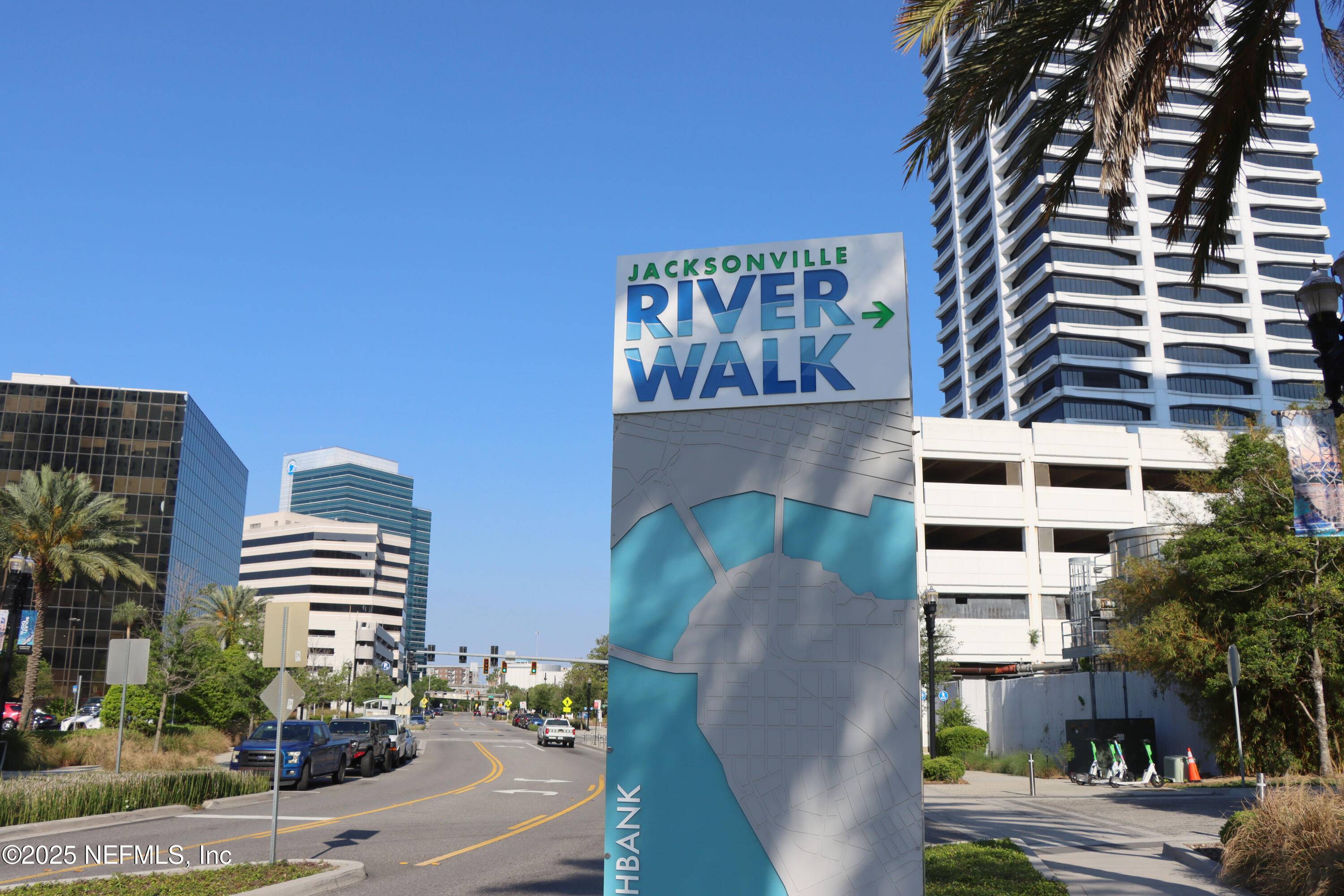 Jacksonville, FL 32207,1478 RIVERPLACE BLVD #704