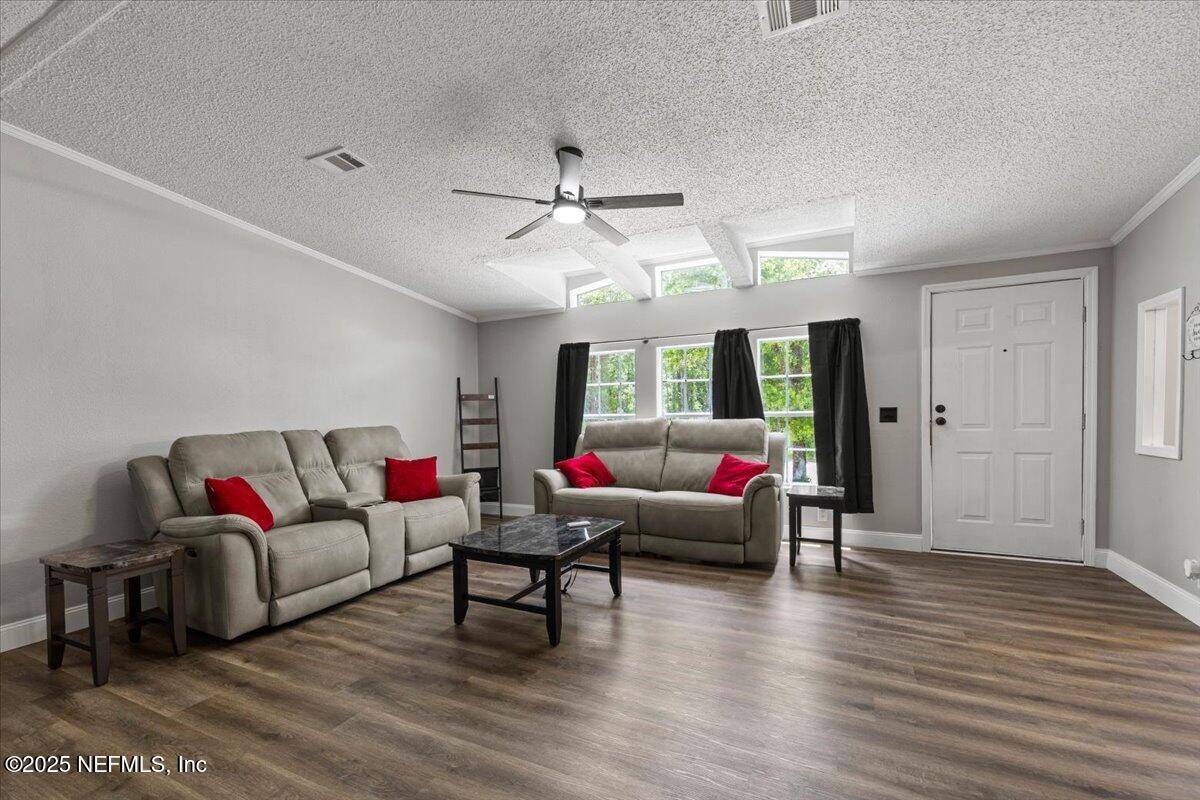 Florahome, FL 32140,124 KNIGHT DR