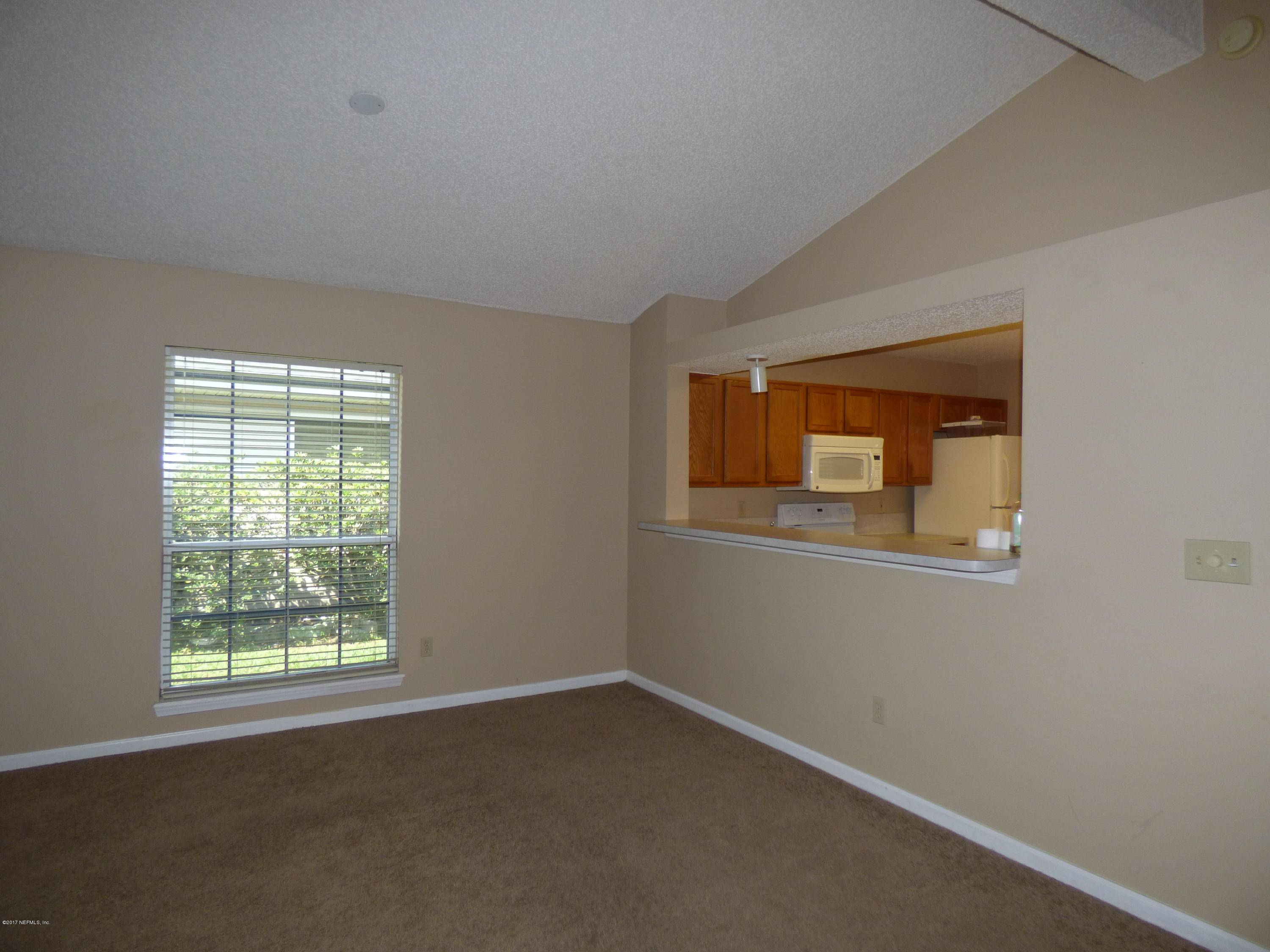 Jacksonville, FL 32246,1864 SUNCHASE CT
