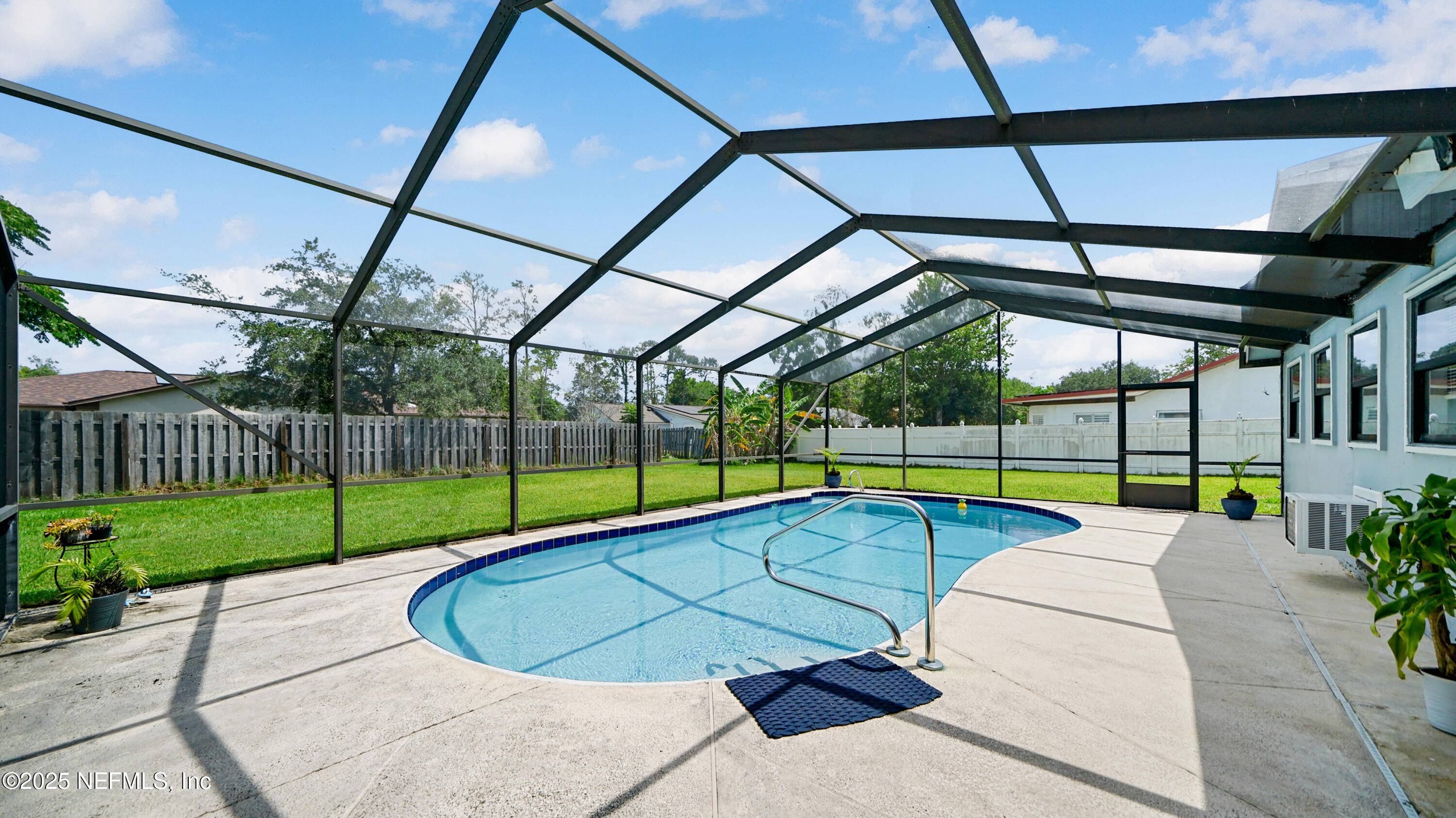 Palm Coast, FL 32137,29 FIRTREE LN