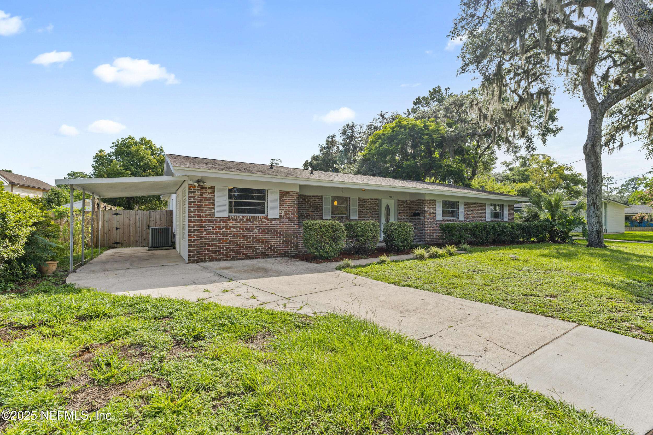 Jacksonville, FL 32216,2375 FLO DR W