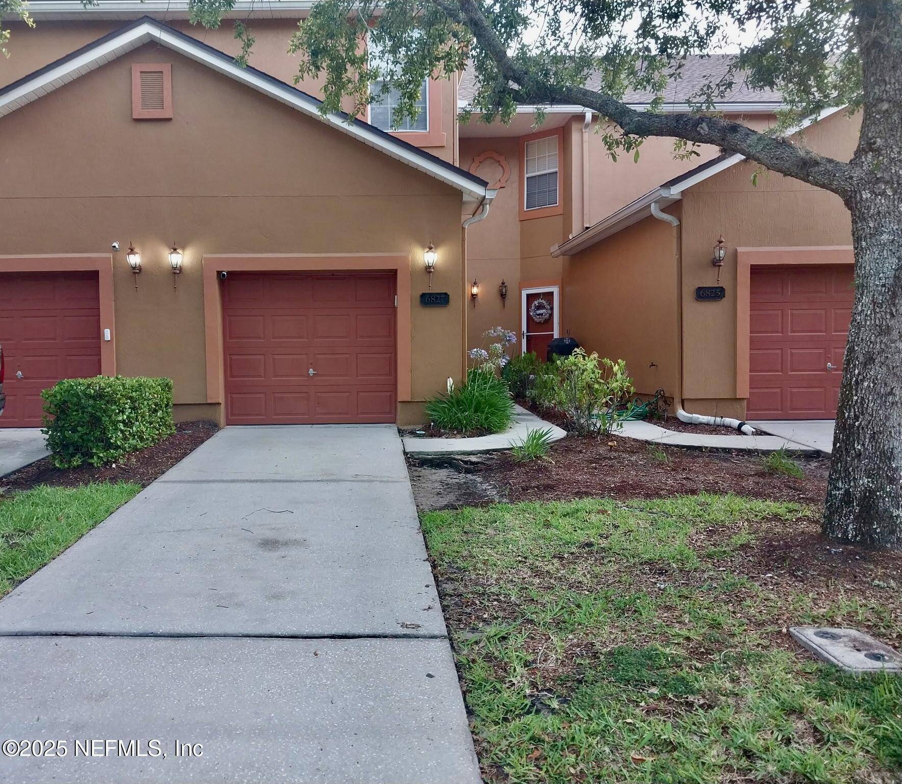 Jacksonville, FL 32210,6827 MISTY VIEW DR