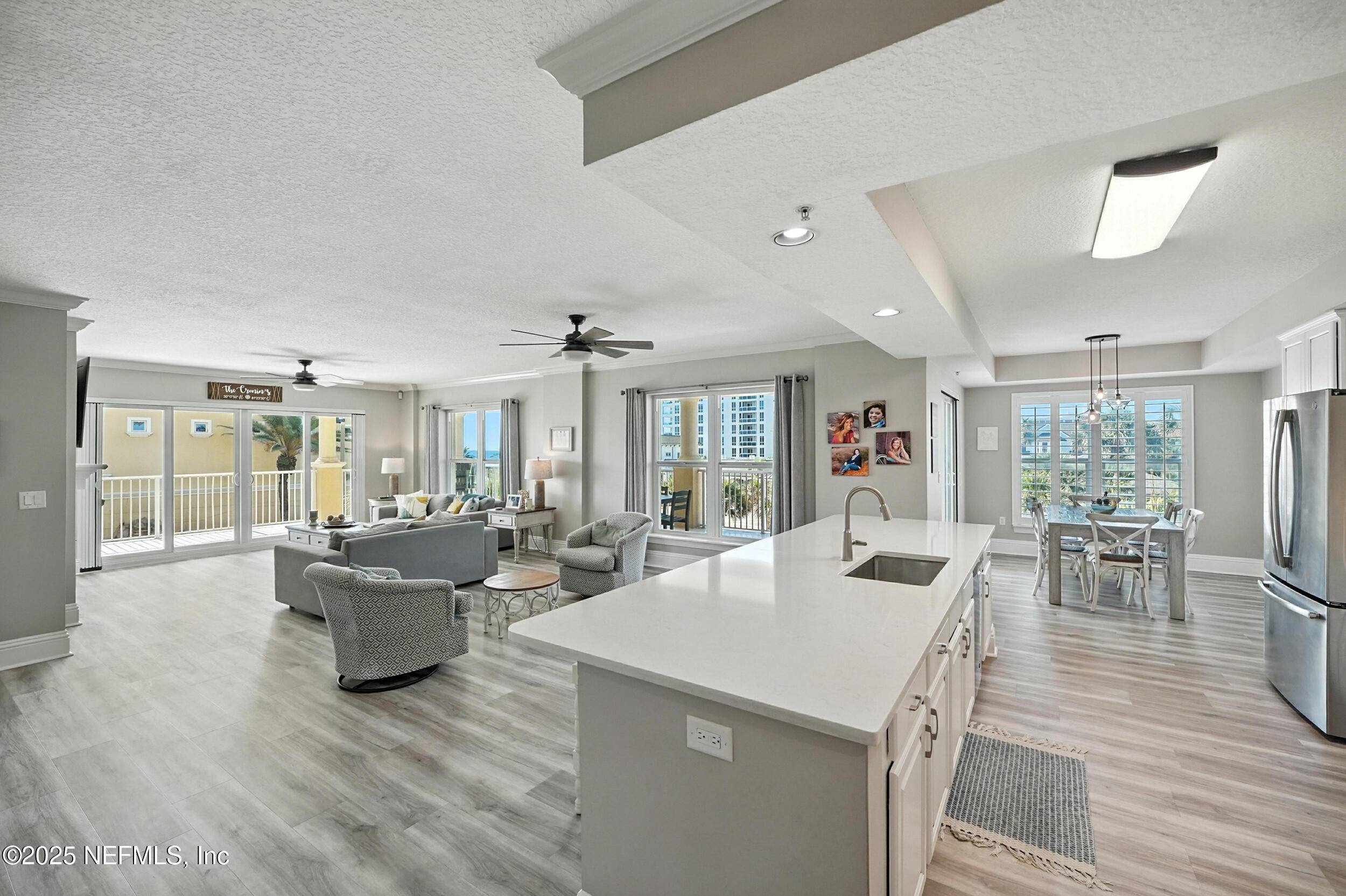 Jacksonville Beach, FL 32250,932 1ST ST N #301