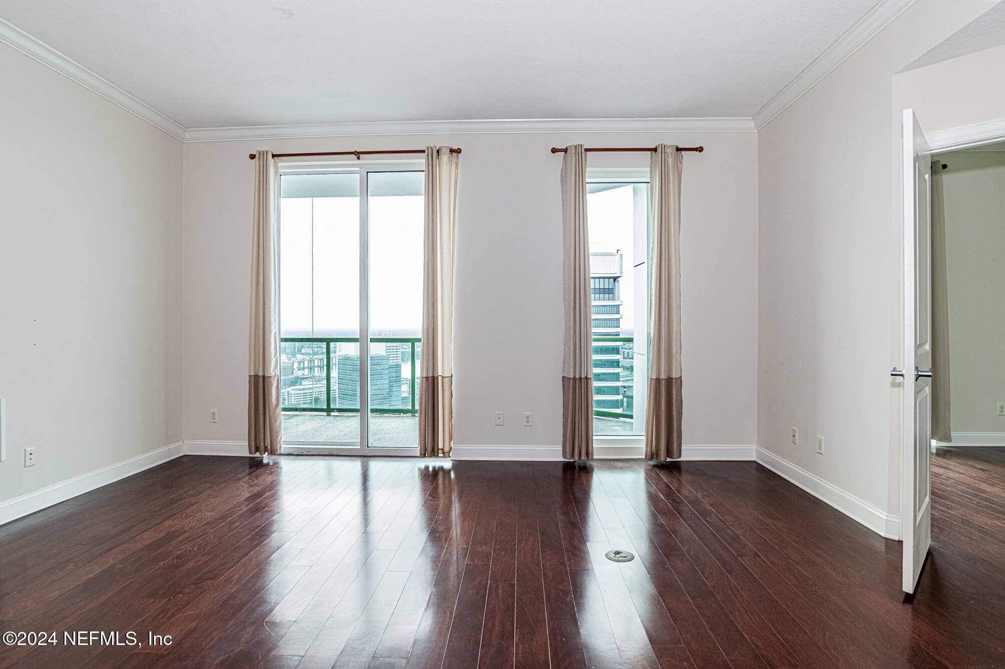 Jacksonville, FL 32207,1431 RIVERPLACE BLVD #3403
