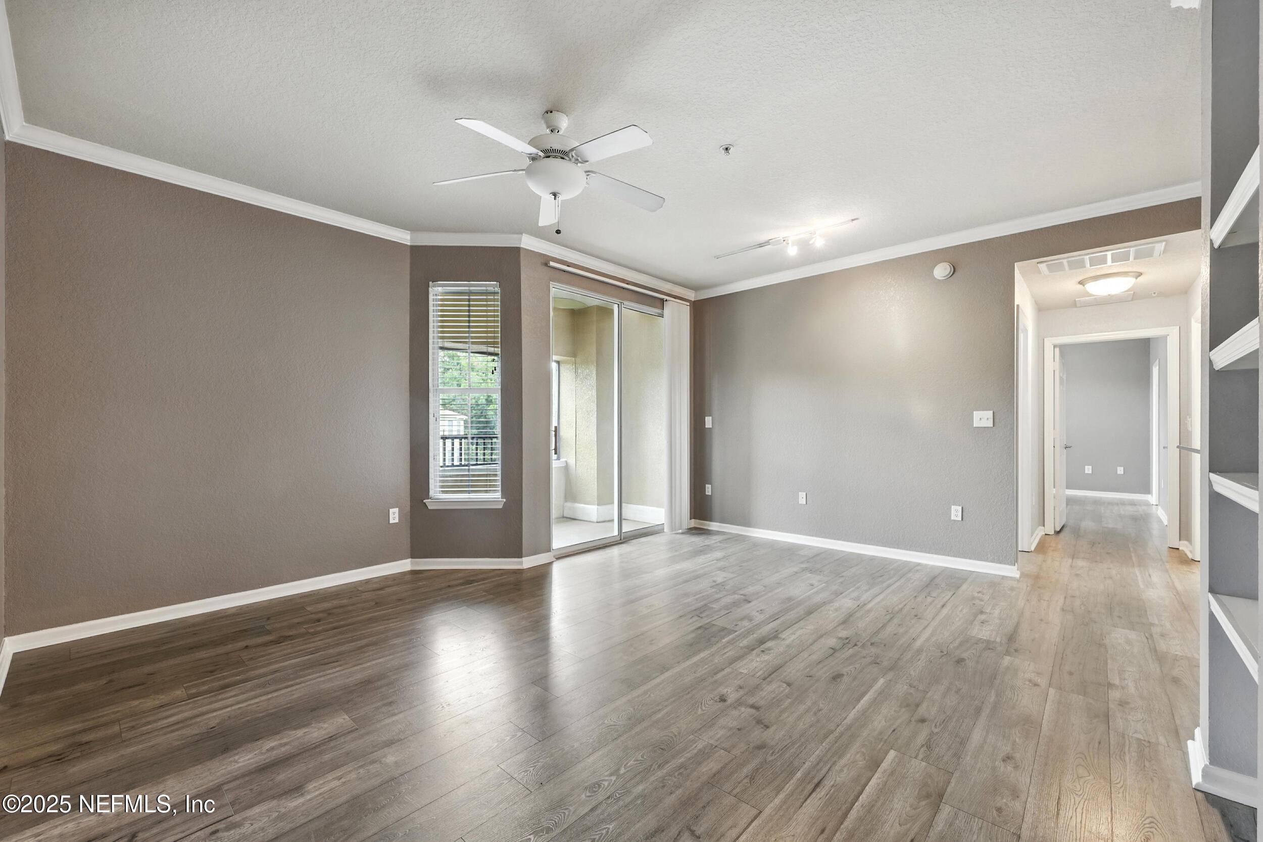 Jacksonville, FL 32216,8539 GATE Pkwy W #1435