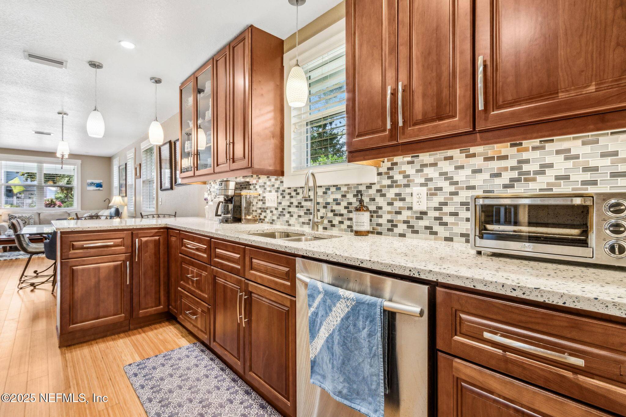 Fernandina Beach, FL 32034,111 S 4TH ST