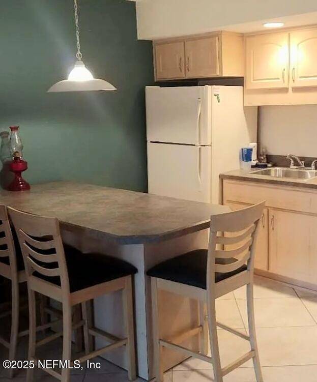 New Smyrna Beach, FL 32169,3700 ATLANTIC AVE #405