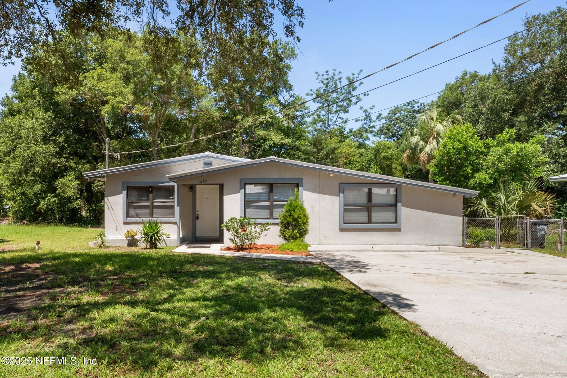Palatka, FL 32177,1622 ROSELLE AVE